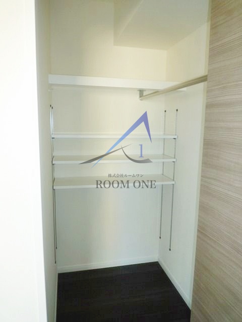 収納　ウォークインクローゼットです。