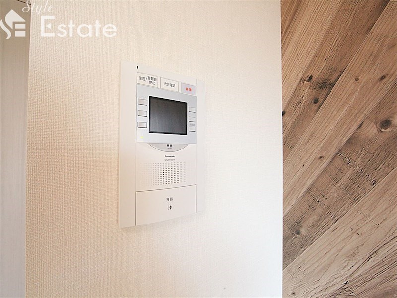 セキュリティ　モニター付きインターホン