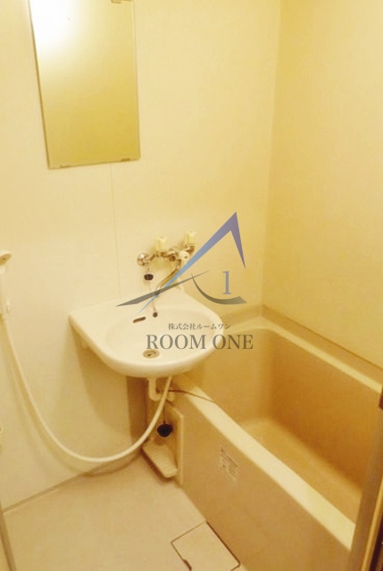 バス・シャワールーム　お風呂です。