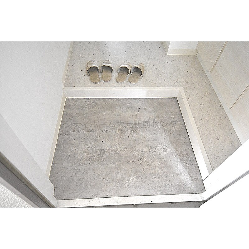 玄関　ロイヤルレジデンス