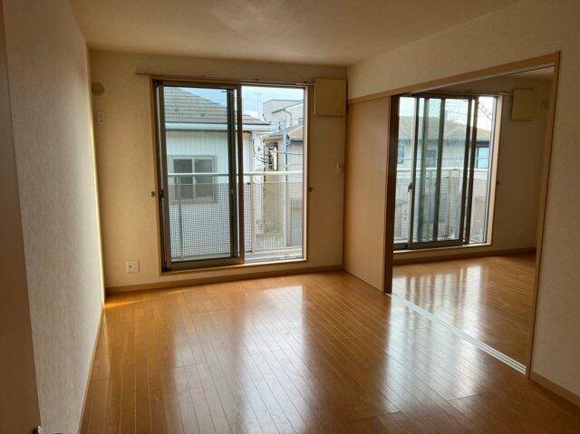 居室・リビング　リビング