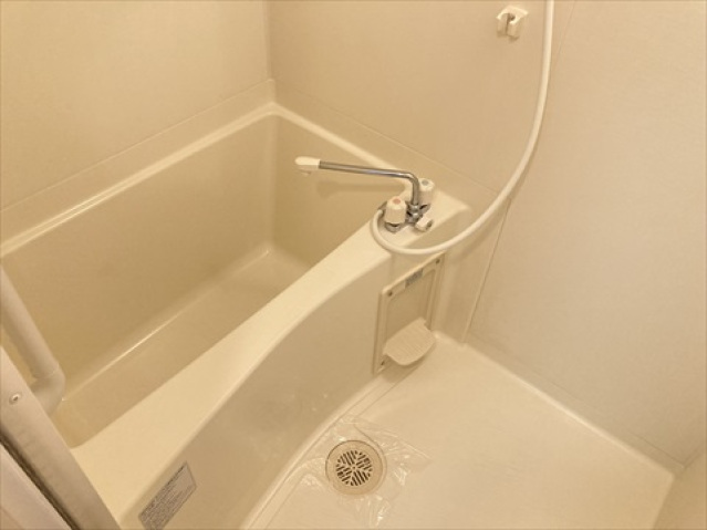 バス・シャワールーム　同物件別号室の写真です。