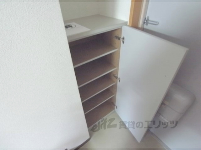 収納　下駄箱