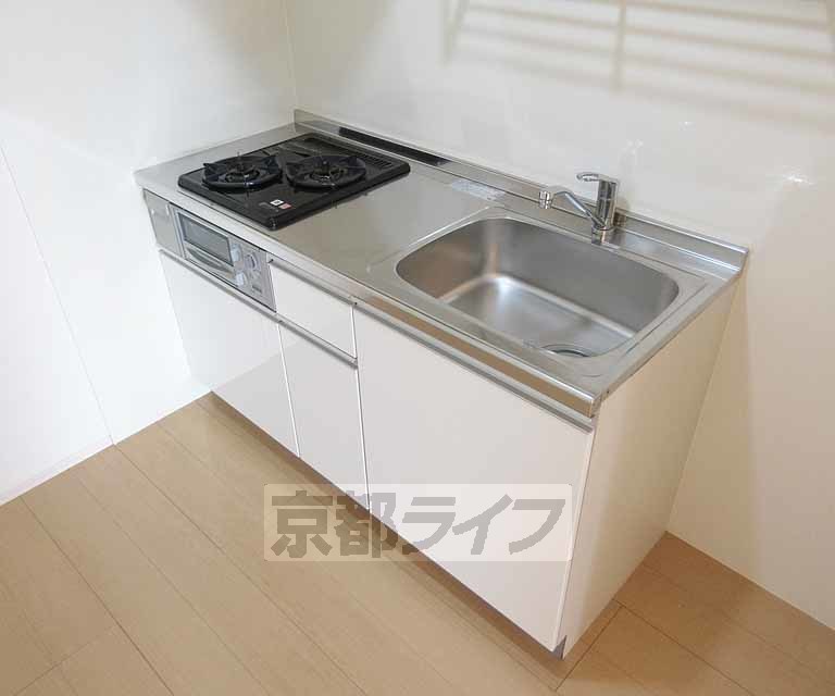 キッチン　嬉しいシステムキッチンです