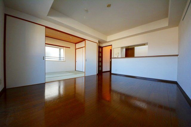 居室・リビング　13帖のＬＤＫ