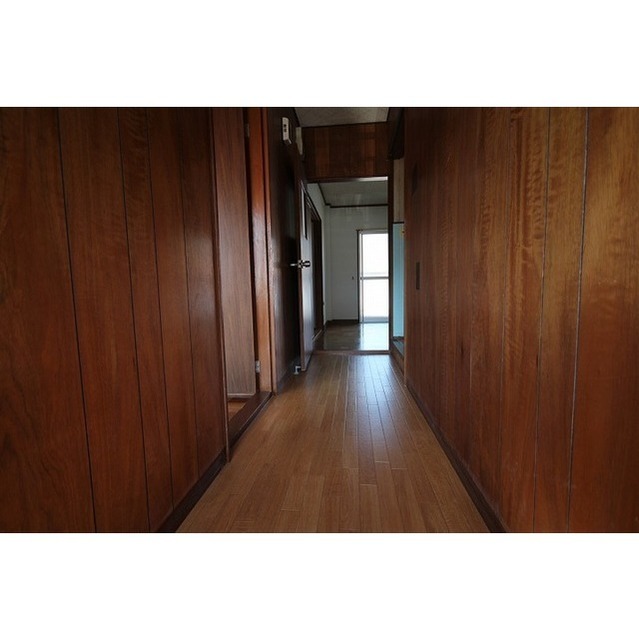 その他部屋・スペース　廊下