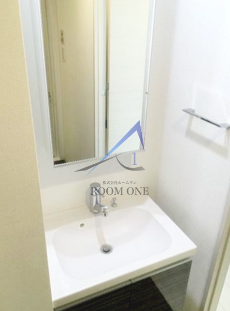 洗面設備　洗面台です。