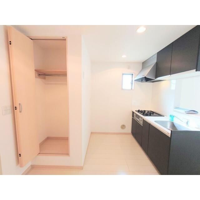 キッチン　（別タイプ参考写真）Ｂ・キャッスル十条　北区十条仲原１