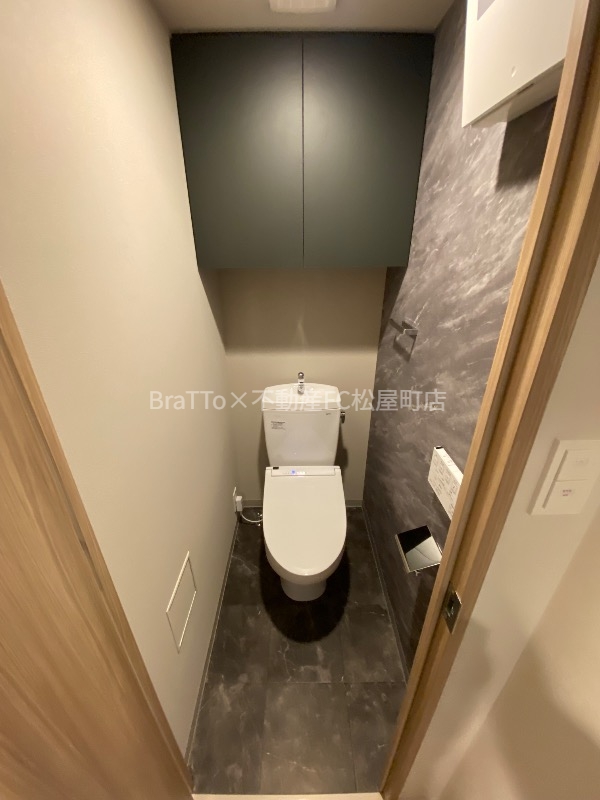 トイレ　トイレ（ウォシュレット付き