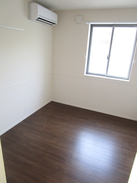 居室・リビング　※建築中写真