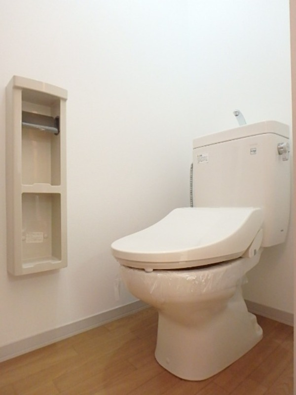 トイレ　図面と現状に相違がある場合には現状を優先
