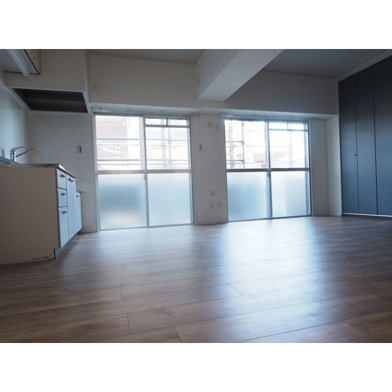 居室・リビング　※現況優先