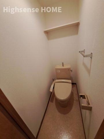 トイレ　落ち着いたトイレです