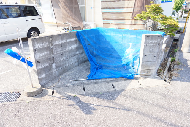 その他　ごみ置き場（その他）まで5m