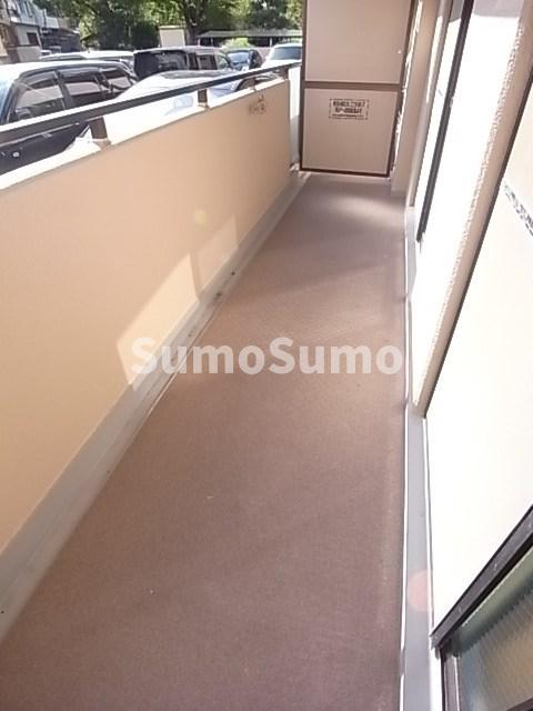 バルコニー　バルコニー付きです