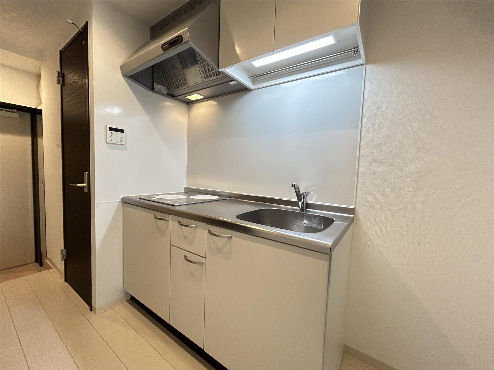 キッチン　2口IHコンロ付きのキッチンです