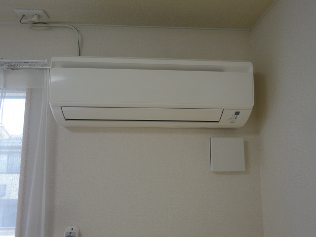その他設備　エアコン（２台）