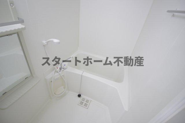バス・シャワールーム　お風呂で日々の疲れを落としましょう