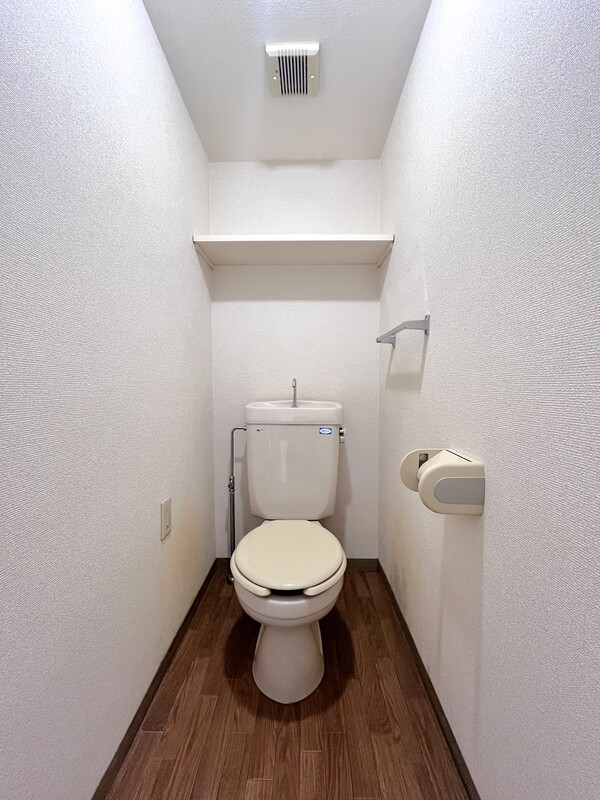 トイレ　トイレ　温水洗浄便座新設　※同タイプ別部屋