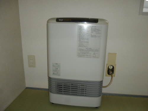 その他設備　ストーブ