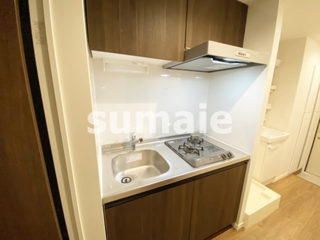 キッチン　木目調パネルがおしゃれなキッチンです☆