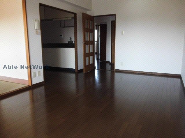 居室・リビング　同型モデル