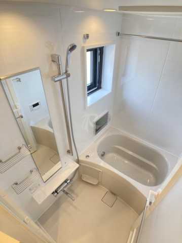 バス・シャワールーム　トラディス滝野川