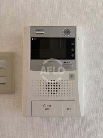 その他設備　アーデンコート西長堀　モニター付きインターホン