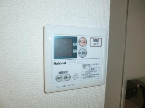 その他設備　給湯操作パネル