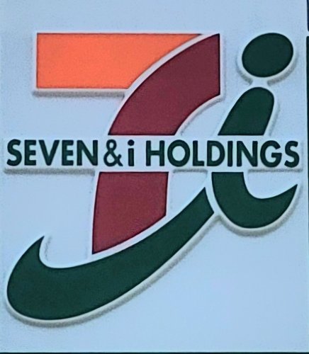 コンビニ　セブンイレブン 足立皿沼農協前店（コンビニ）まで574m