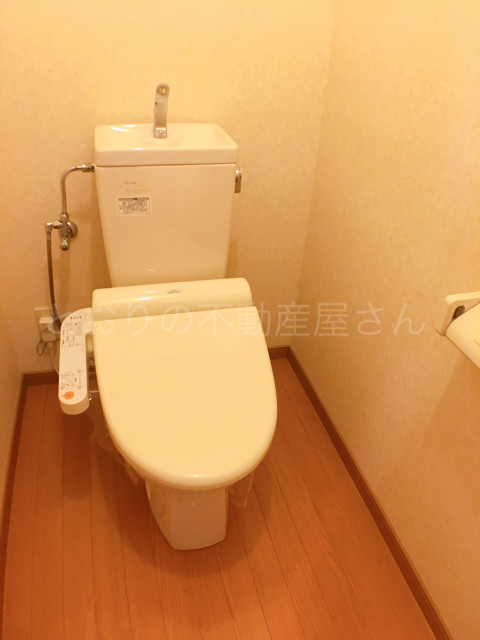 トイレ　ウォシュレット付きトイレ