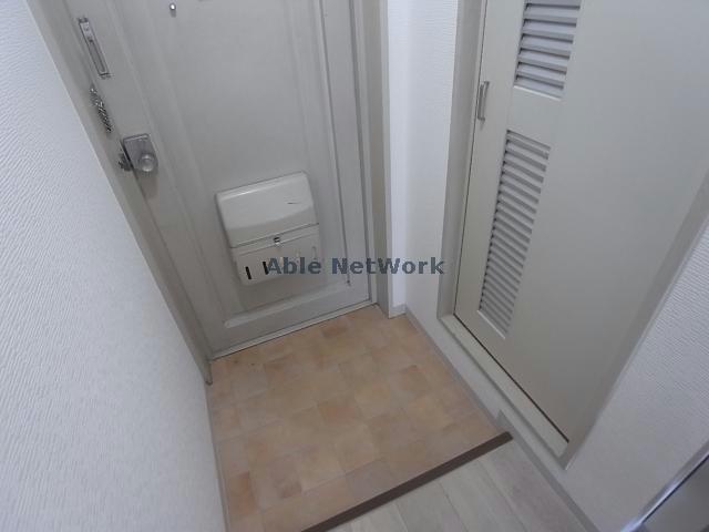 玄関　※参考写真