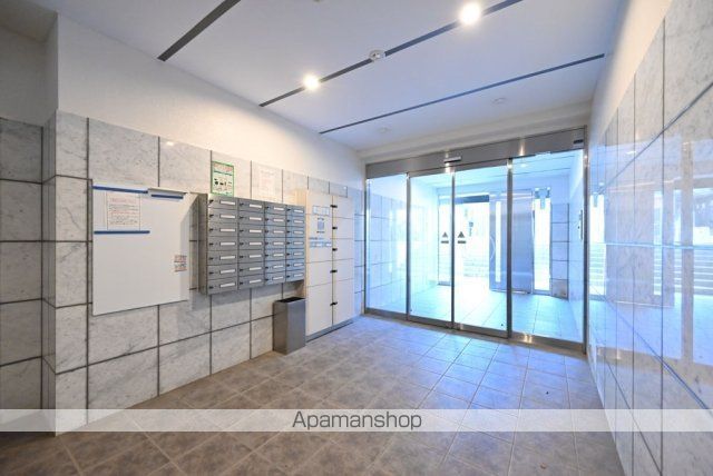 ロビー　ロビー