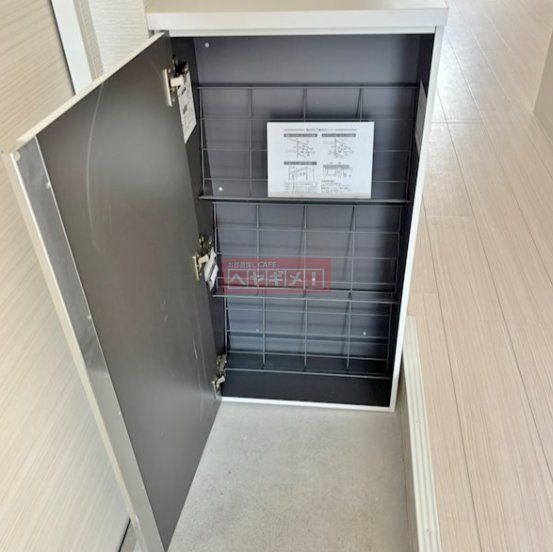 収納　バルコニー