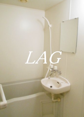 バス・シャワールーム　お風呂です。