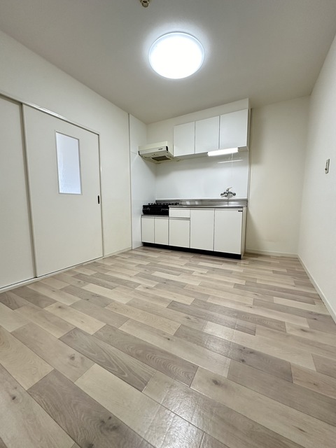 居室・リビング　別部屋参考写真です