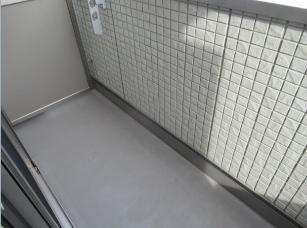 バルコニー　バルコニーがあります