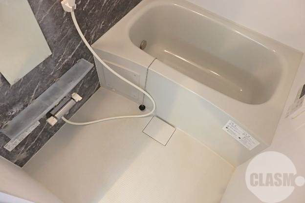 バス・シャワールーム　キレイな浴室！