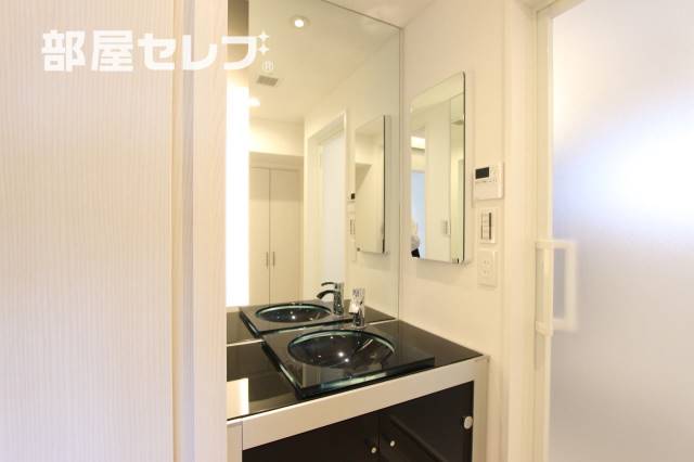 洗面設備　※反転タイプ写真