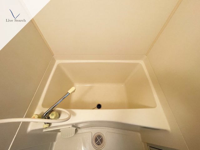 バス・シャワールーム　お風呂です