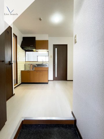 玄関　シンプルで使いやすい玄関です