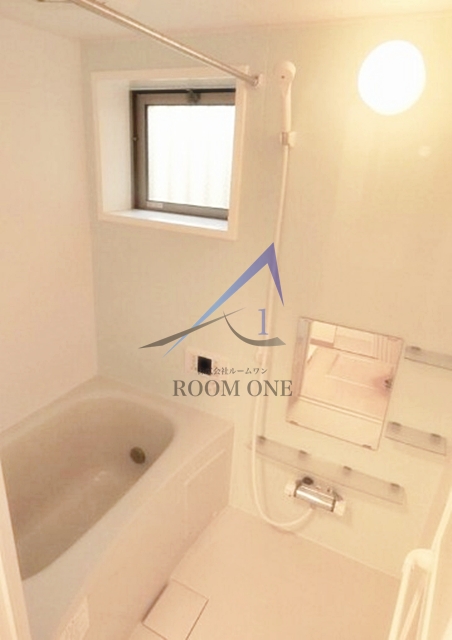 バス・シャワールーム　お風呂です。