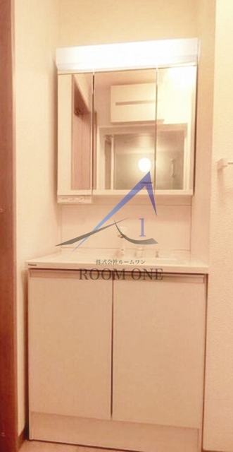 洗面設備　洗面台です。