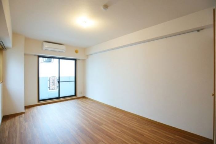 居室・リビング　★広々居室スペース★