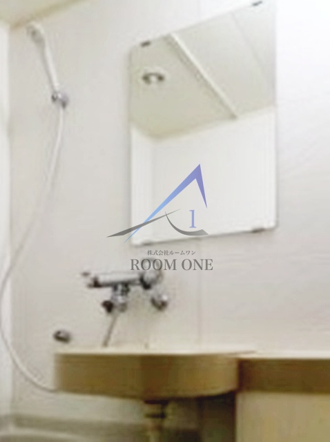 洗面設備　洗面台です。