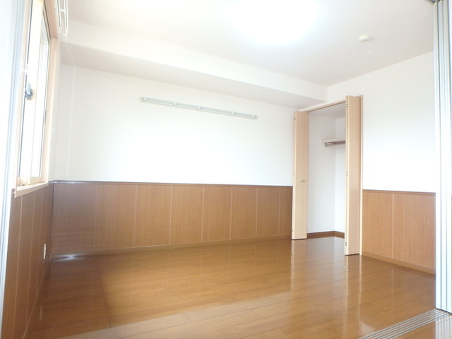 その他部屋・スペース　洋室６帖（クローゼツト付き）