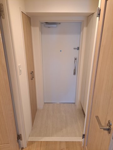 玄関　スッキリまとまった玄関です