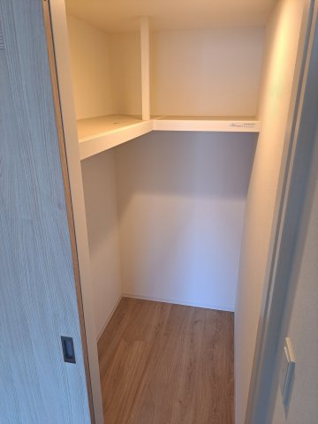 収納　お洋服もたくさんしまえますよ
