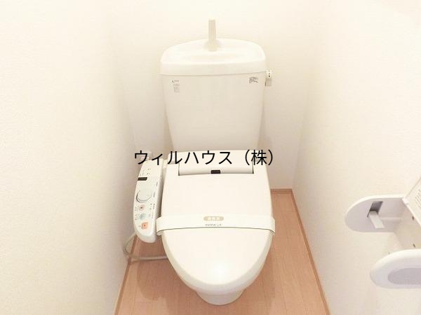 トイレ　ウォシュレット！