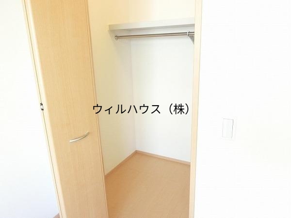 収納　ウォークインクローゼット！